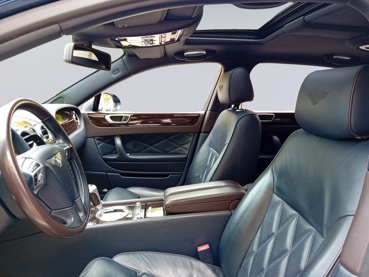 Foto Bentley Flying Spur 8