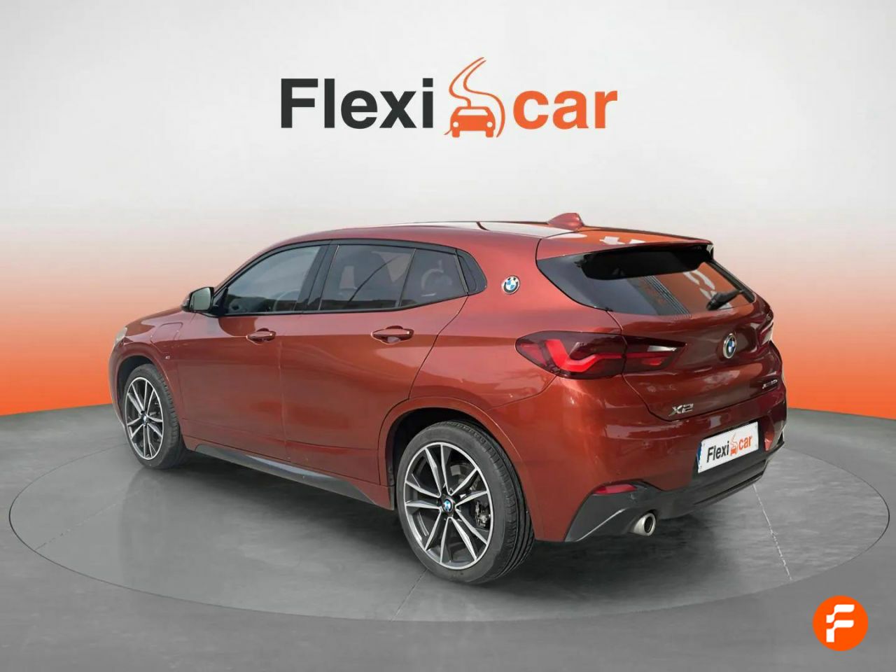Foto BMW X2 4