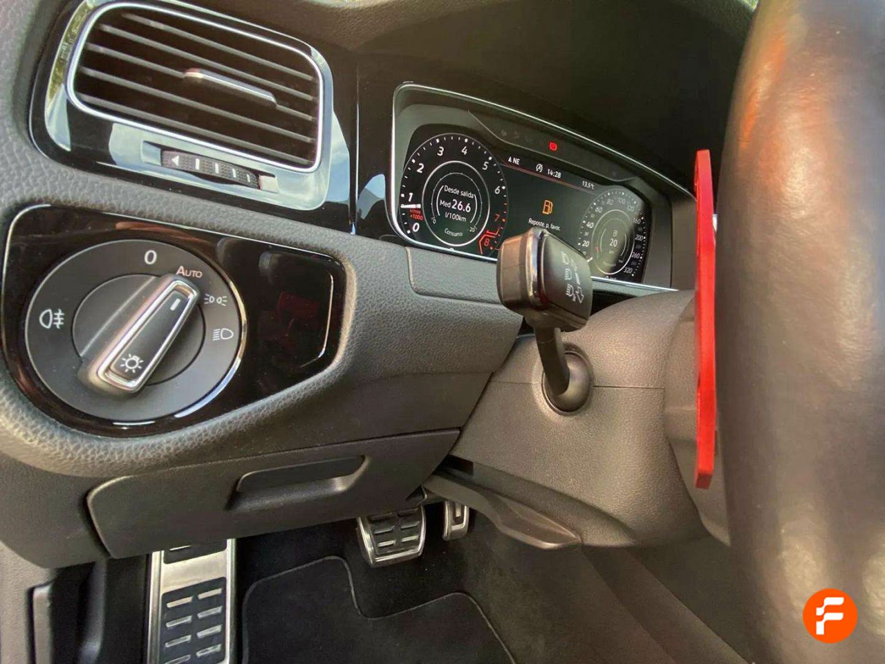 Foto Volkswagen Golf 27