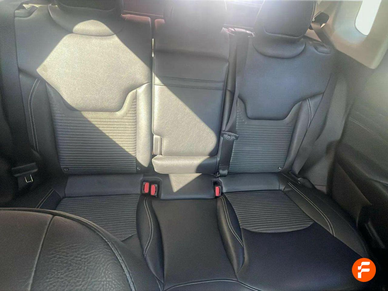 Foto Jeep Compass 16