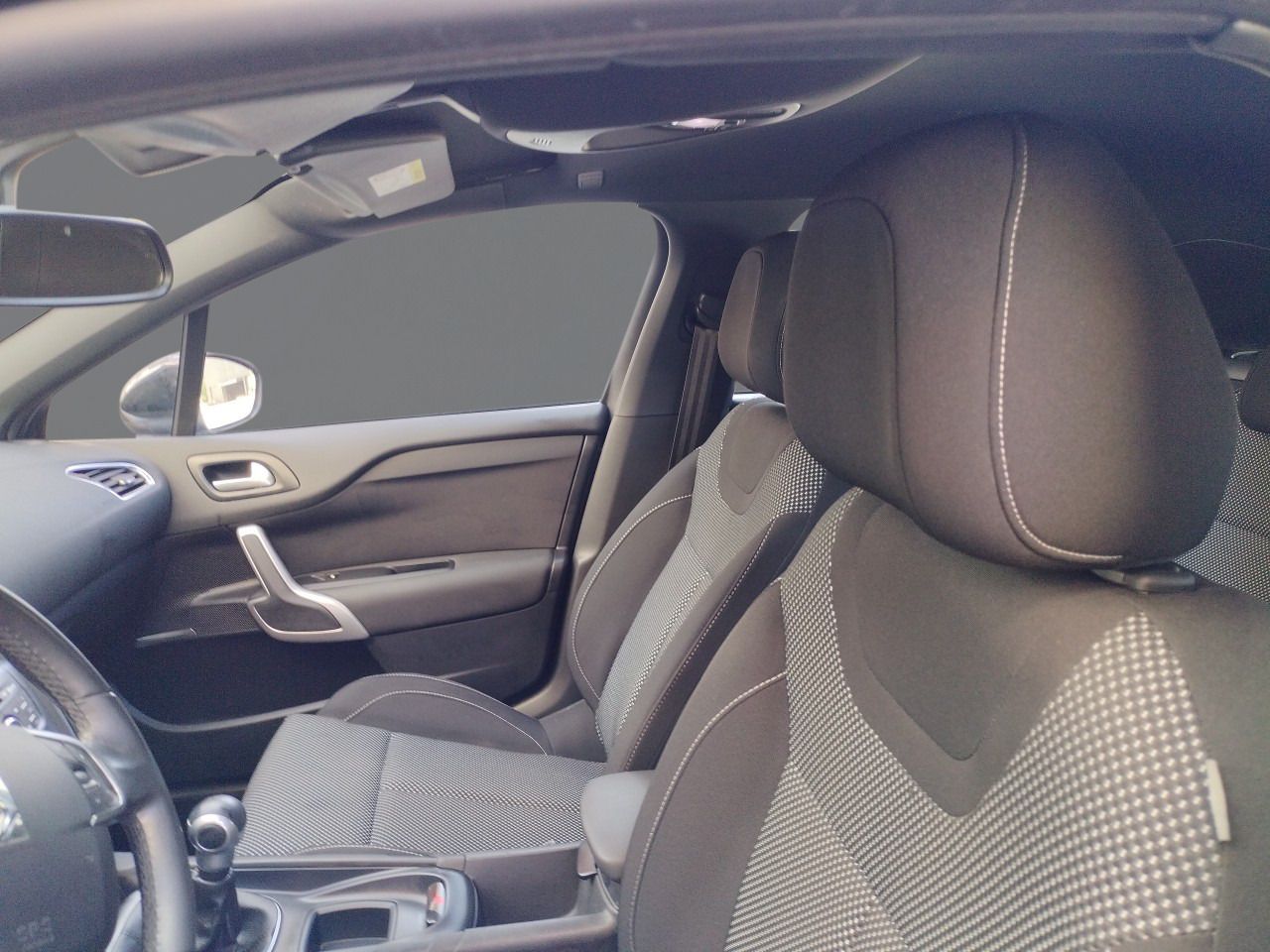 Foto DS Automobiles DS 4 3