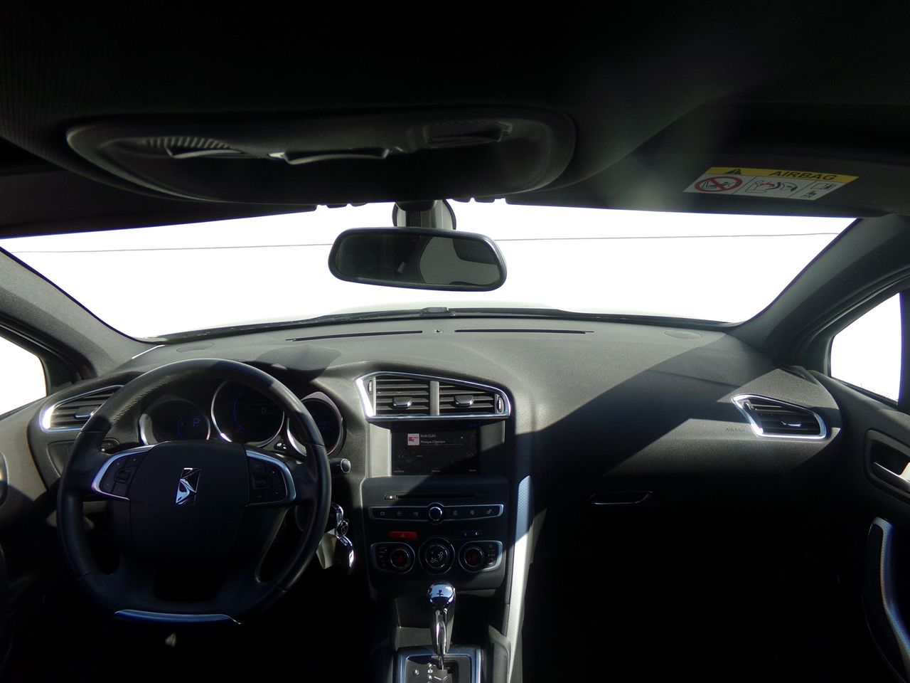 Foto DS Automobiles DS 4 6