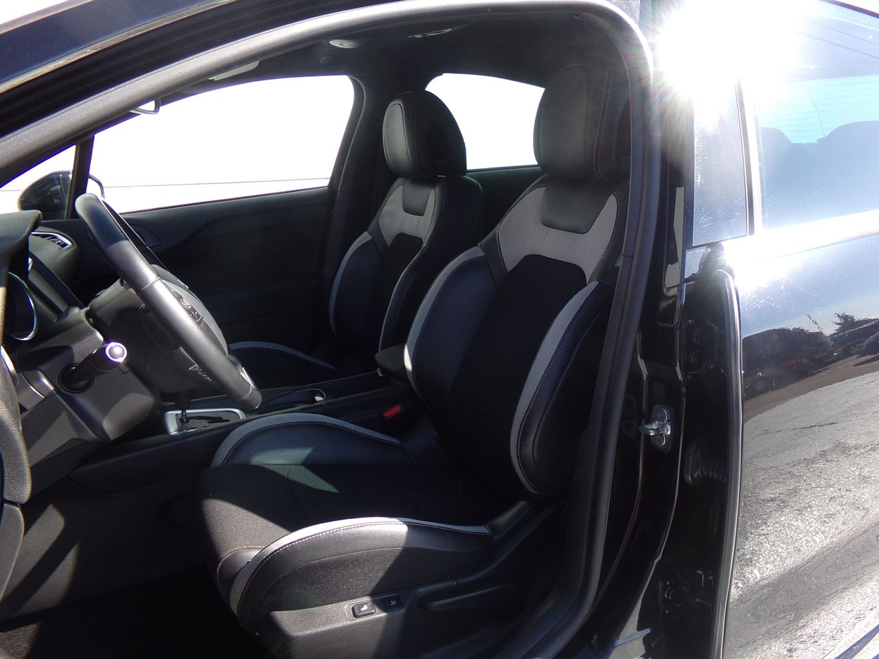 Foto DS Automobiles DS 4 8