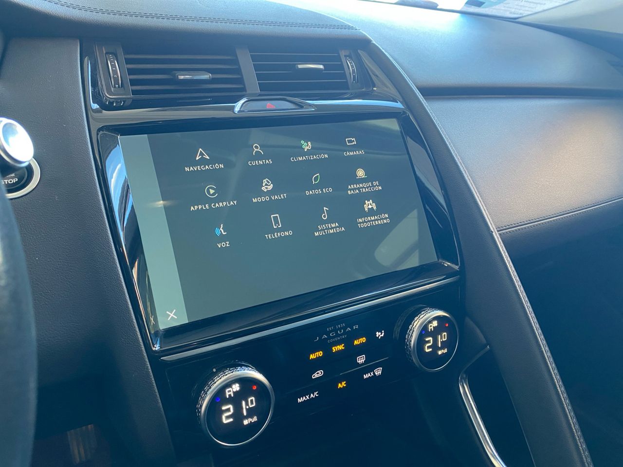 Foto Jaguar E-Pace 13
