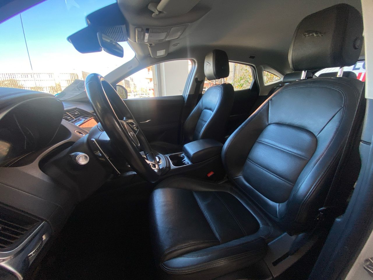 Foto Jaguar E-Pace 16
