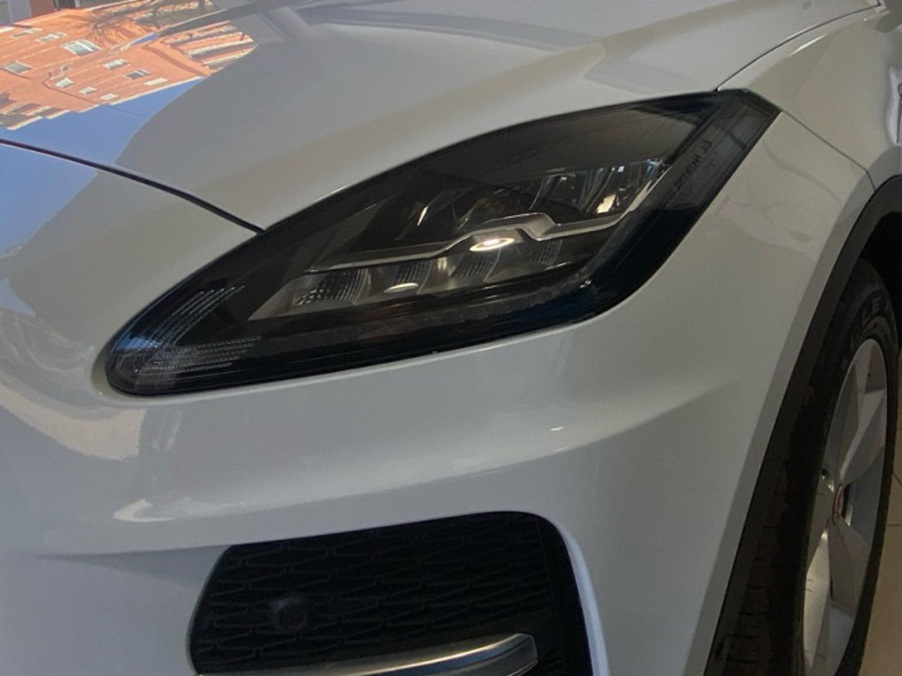 Foto Jaguar E-Pace 17