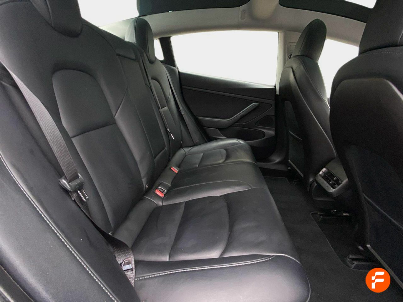 Foto Tesla Model 3 14
