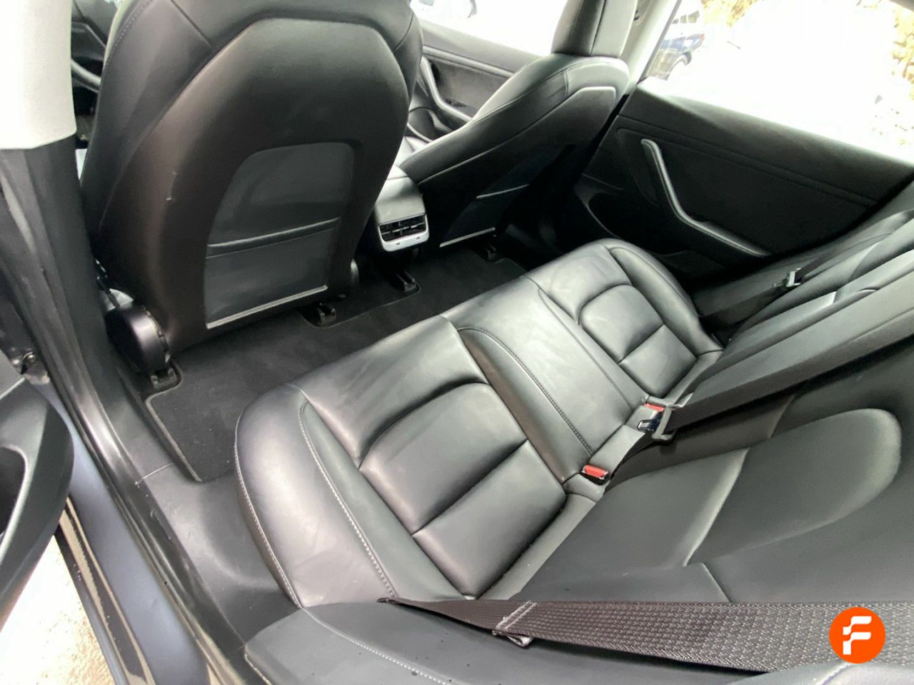 Foto Tesla Model 3 17
