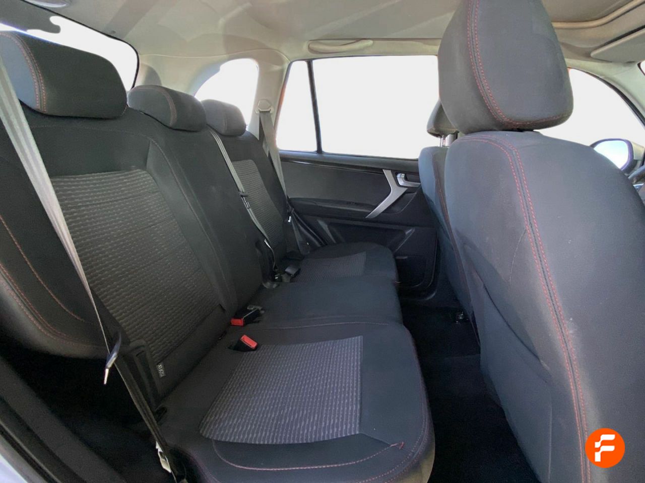 Foto EVO Mazda5 15