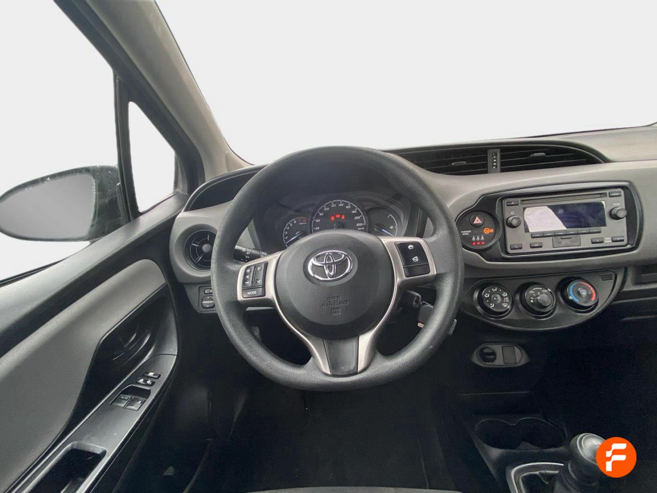 Foto Toyota Yaris 12