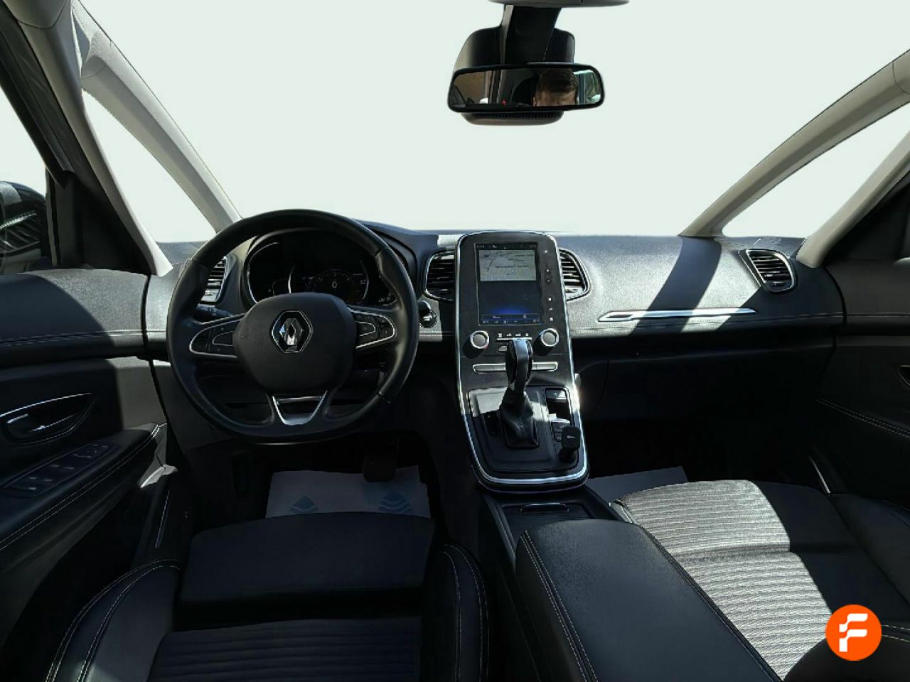 Foto Renault Scénic 10