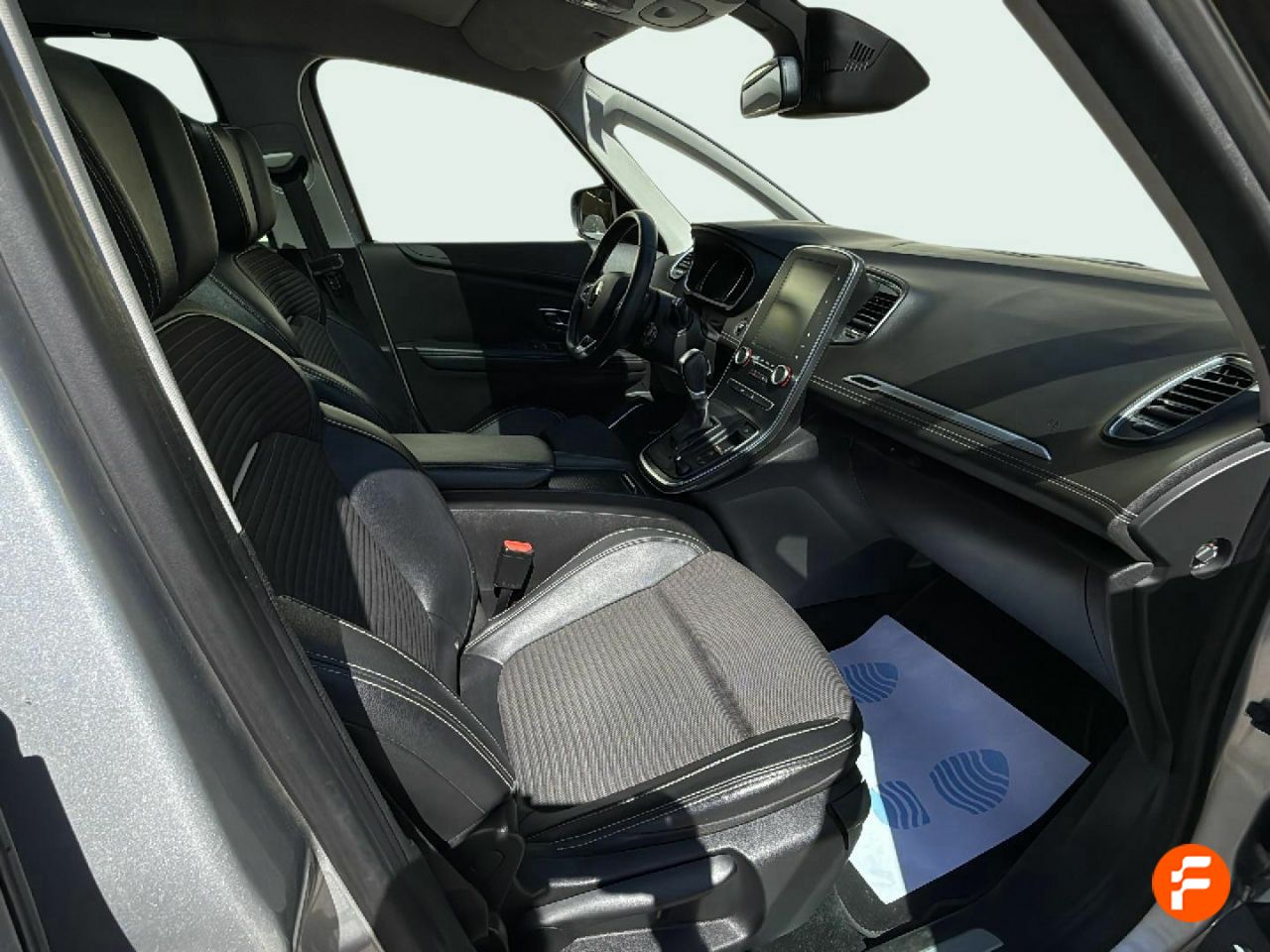 Foto Renault Scénic 9