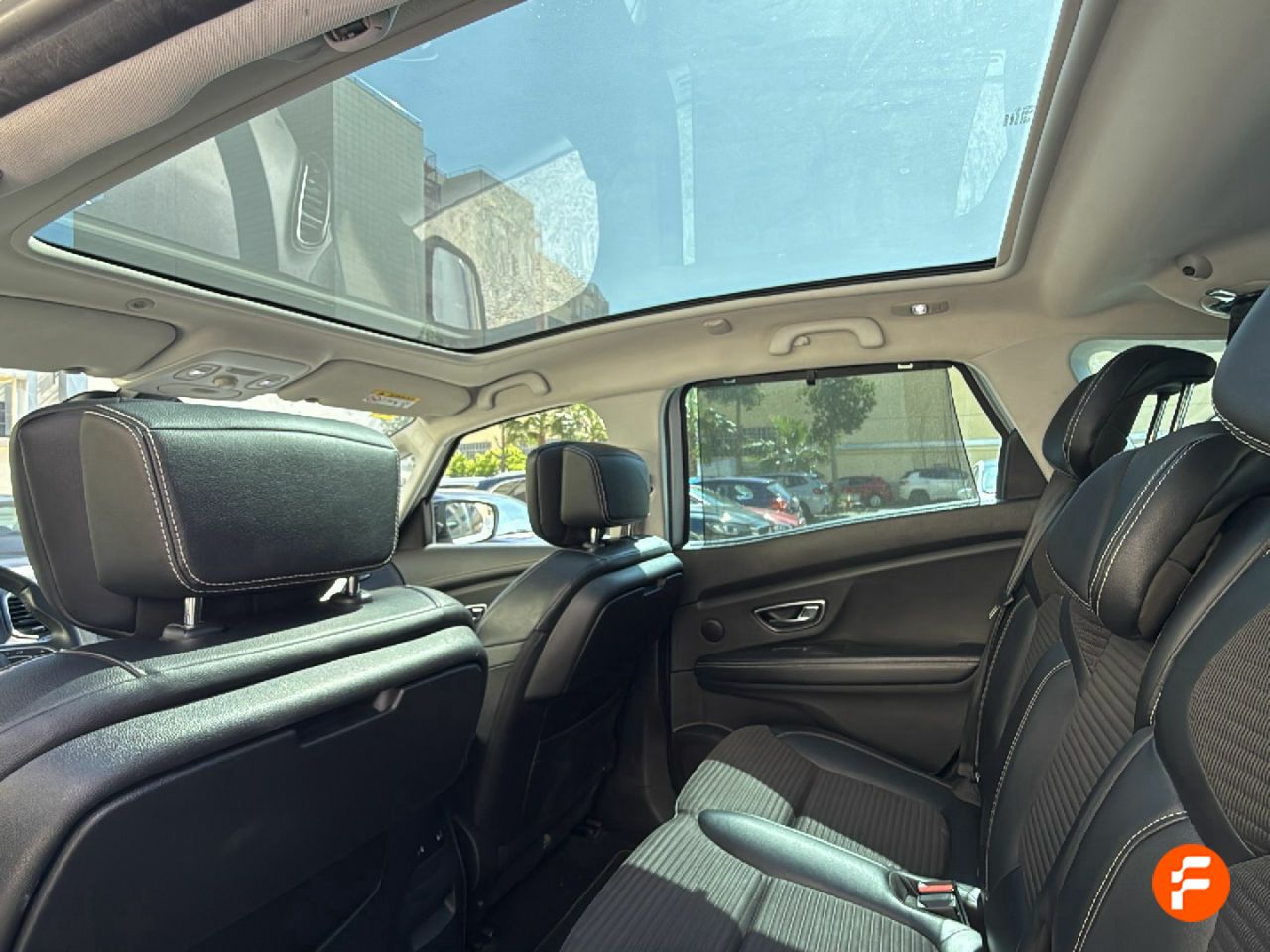 Foto Renault Scénic 18