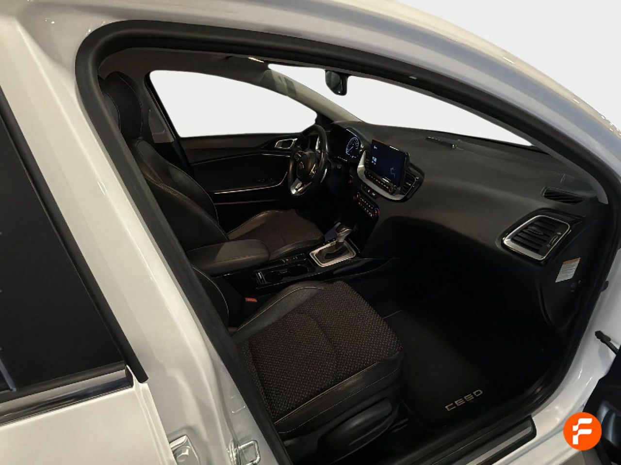 Foto Kia Ceed 10