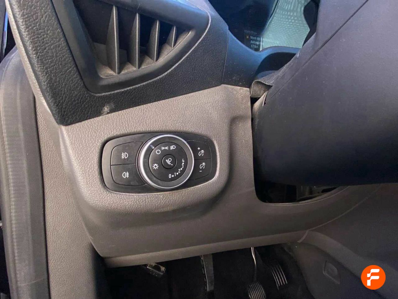 Foto Ford Transit Connect 25
