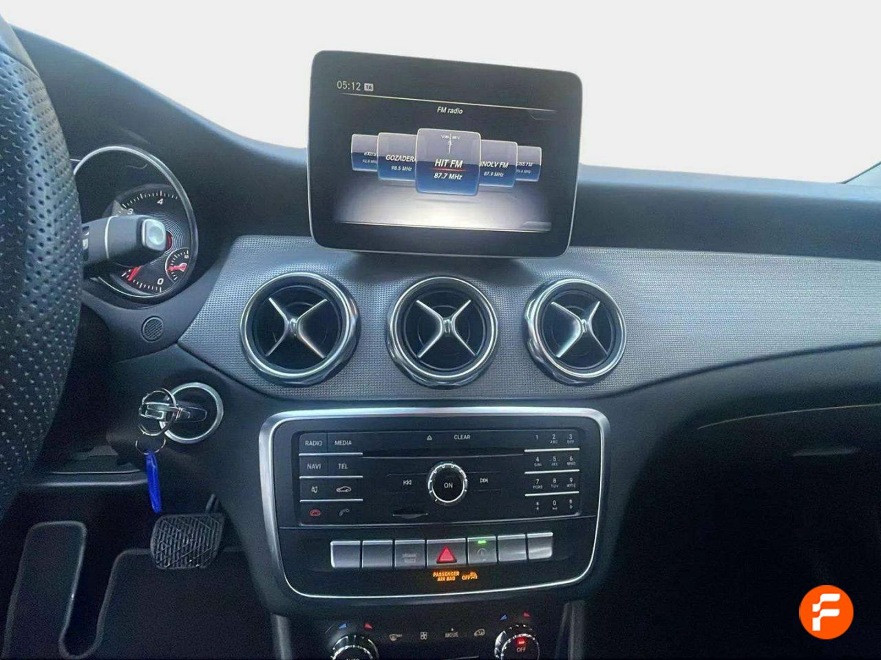 Foto Mercedes-Benz Clase GLA 21