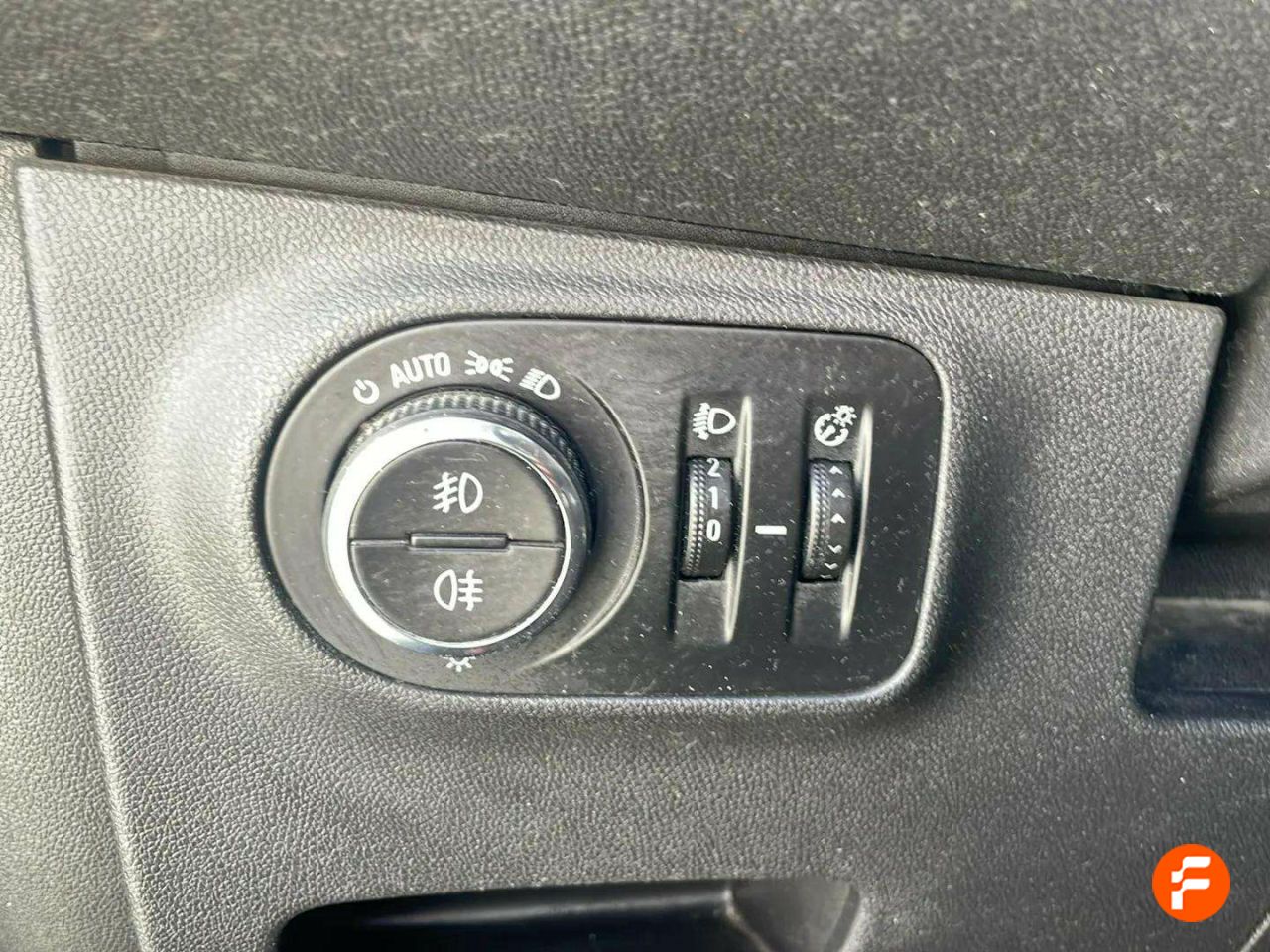 Foto Opel Corsa 21