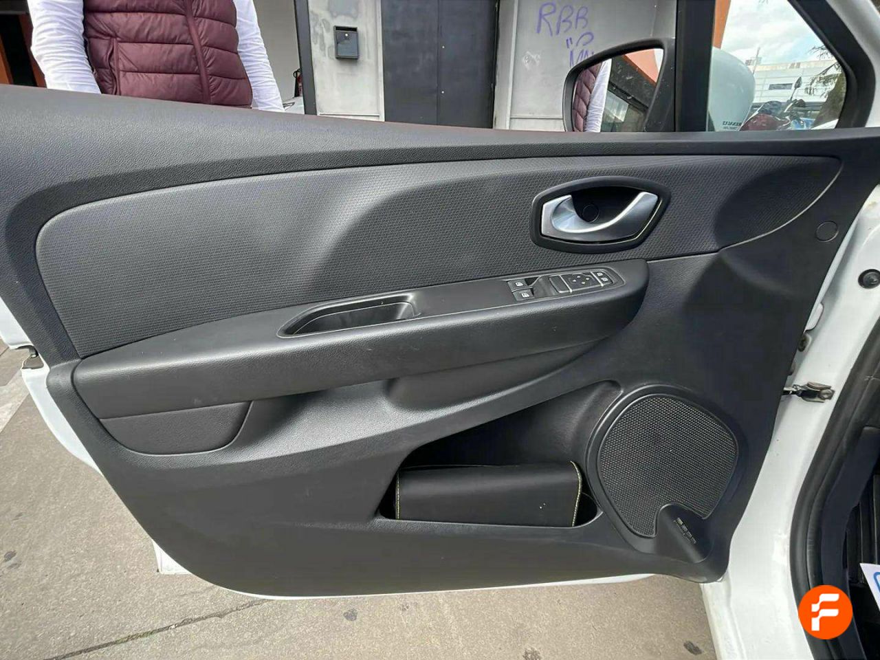 Foto Renault Clio 19