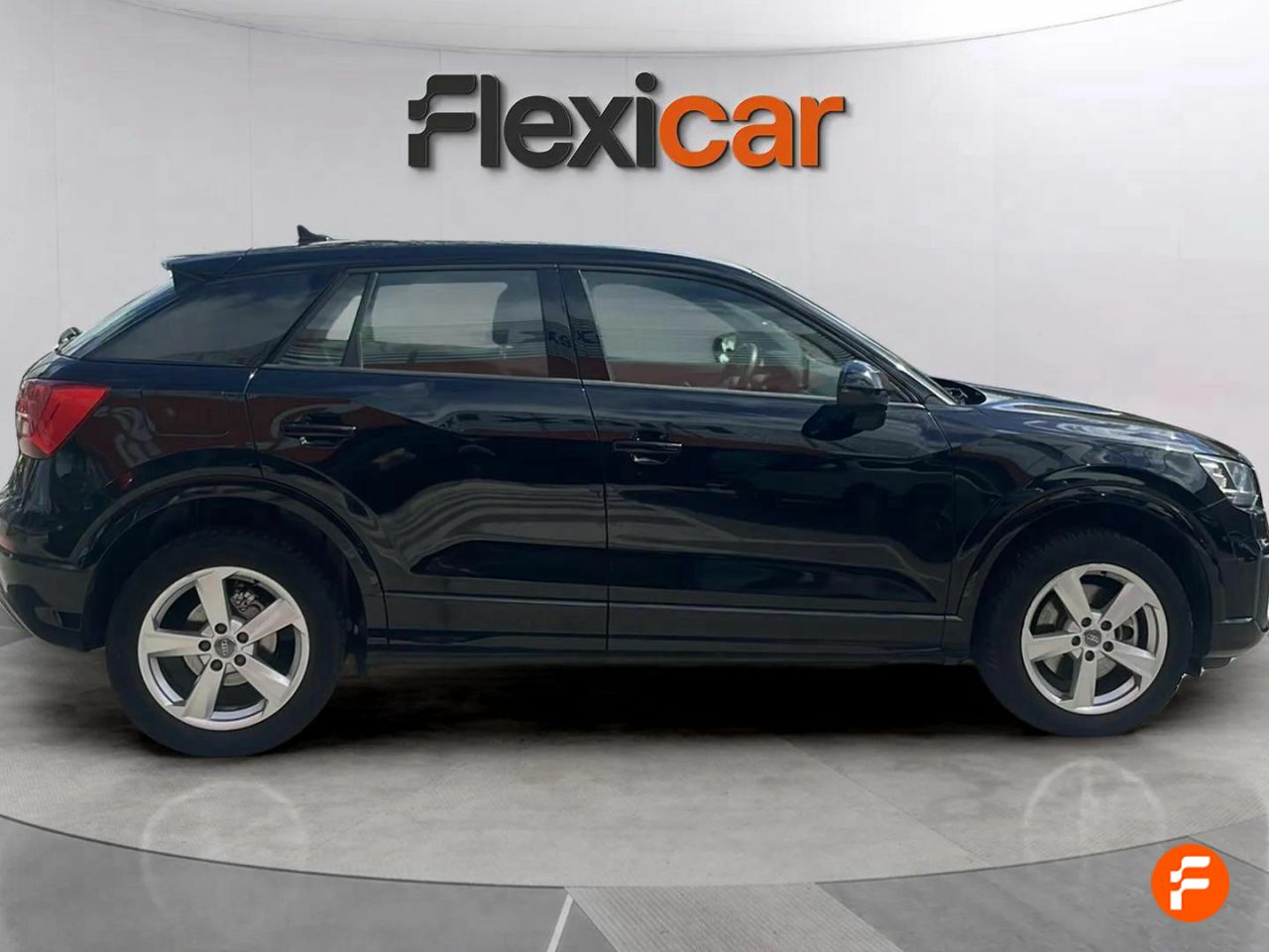 Foto Audi Q2 8