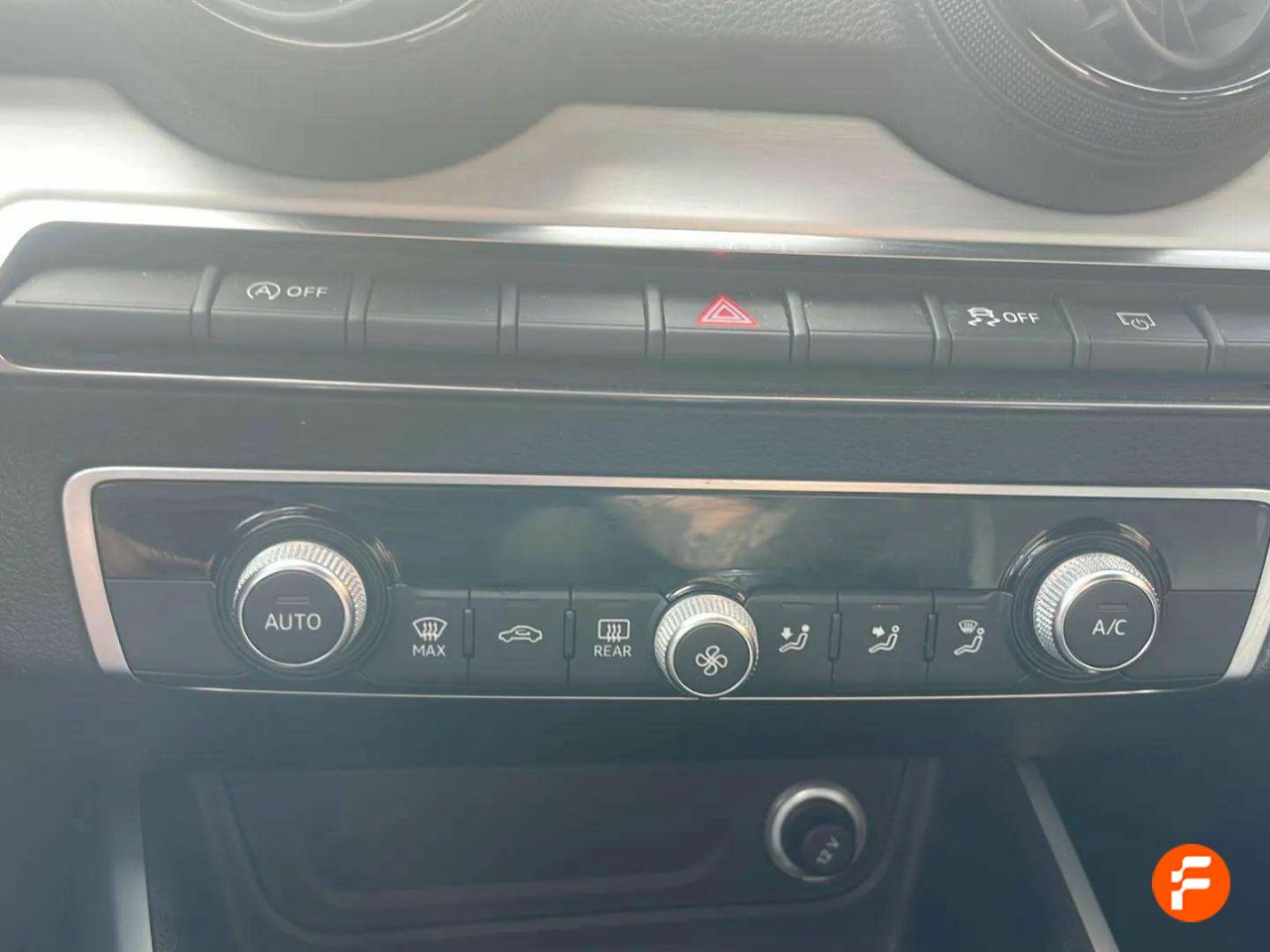 Foto Audi Q2 29