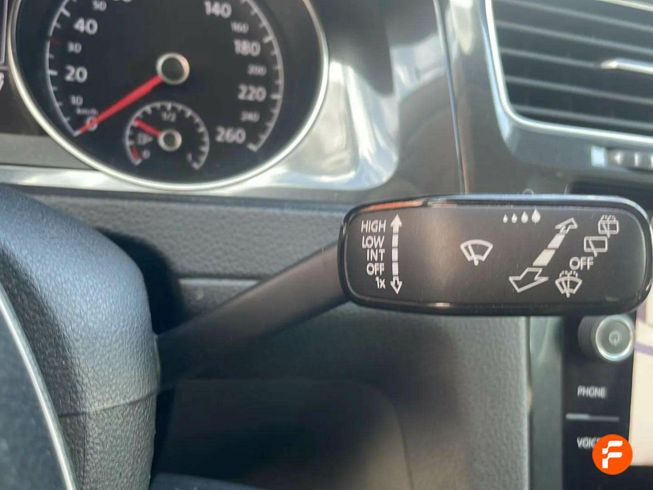 Foto Volkswagen Golf 25