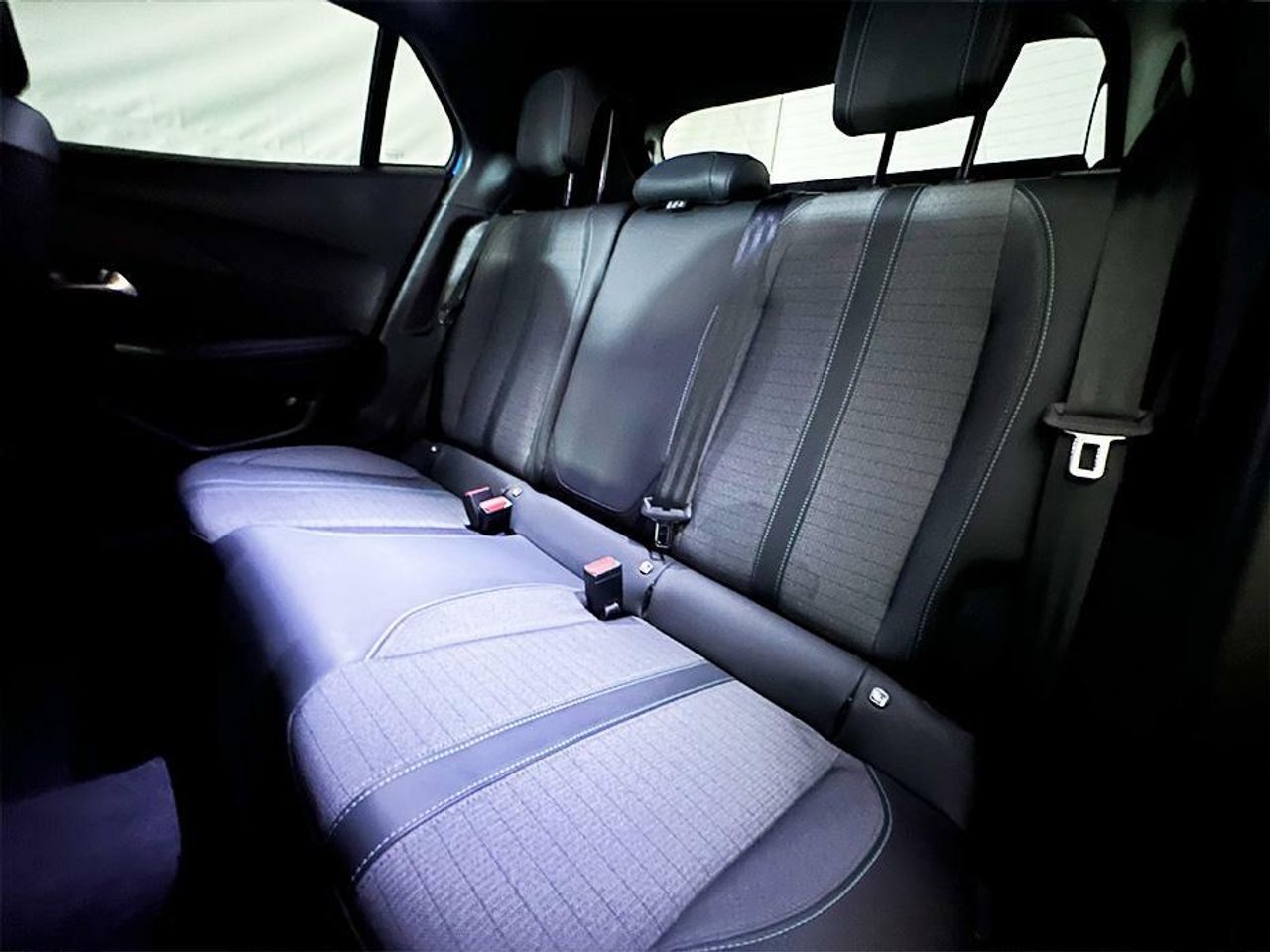 Foto Peugeot 2008 16