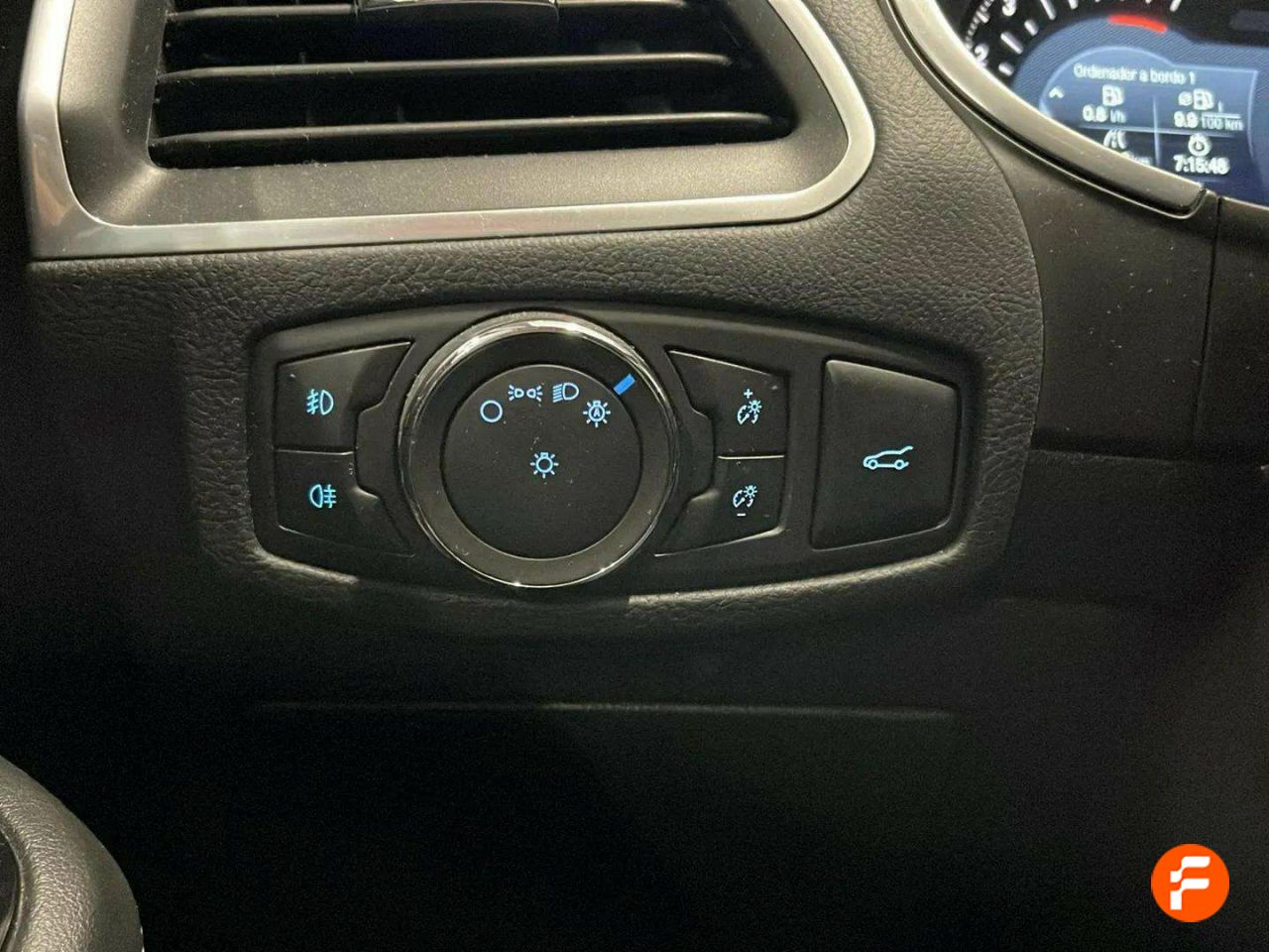 Foto Ford S-Max 22