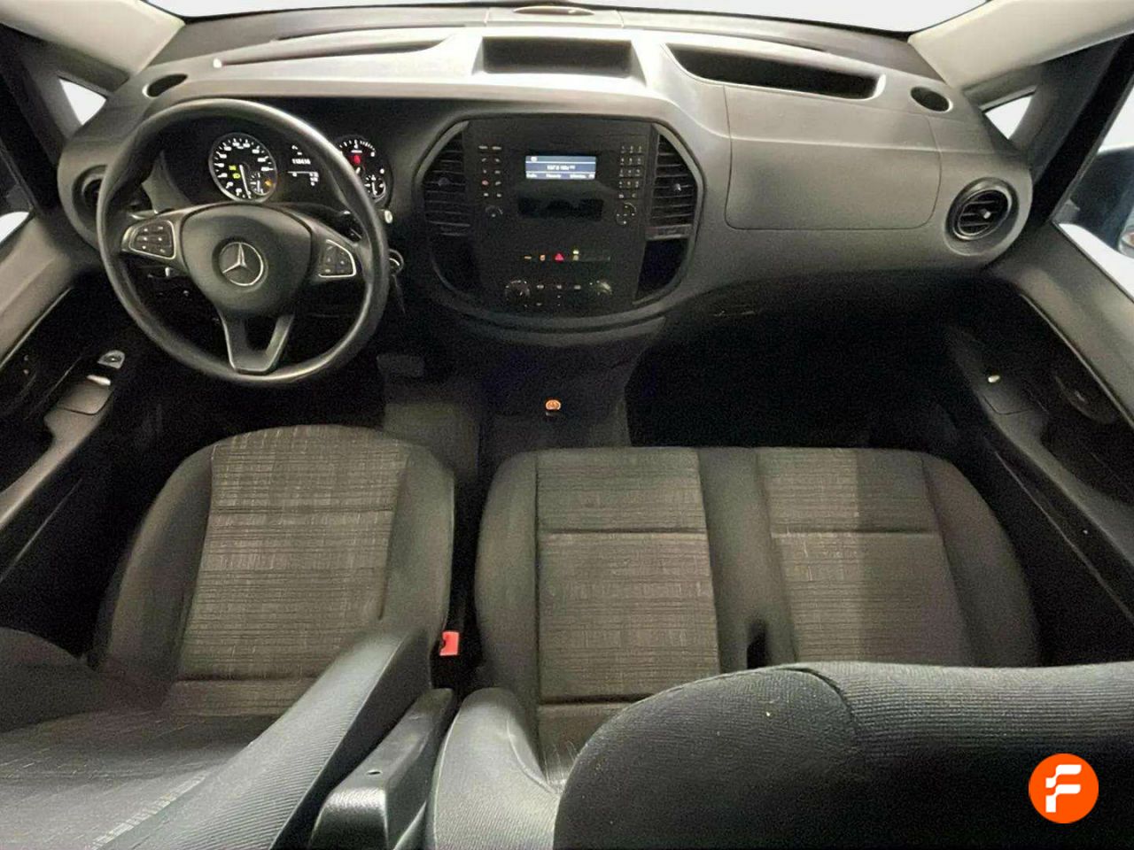 Foto Mercedes-Benz Vito 10