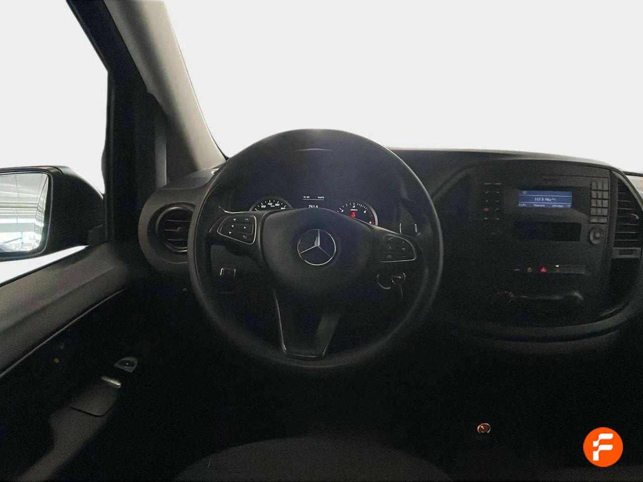 Foto Mercedes-Benz Vito 12