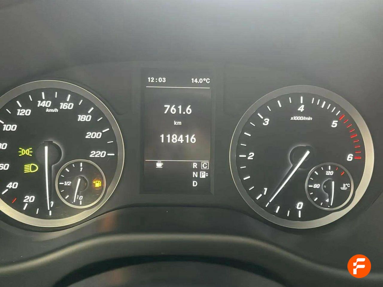 Foto Mercedes-Benz Vito 13