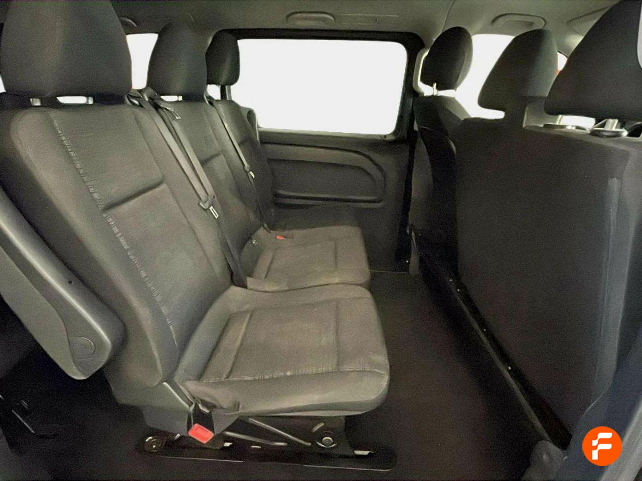 Foto Mercedes-Benz Vito 15