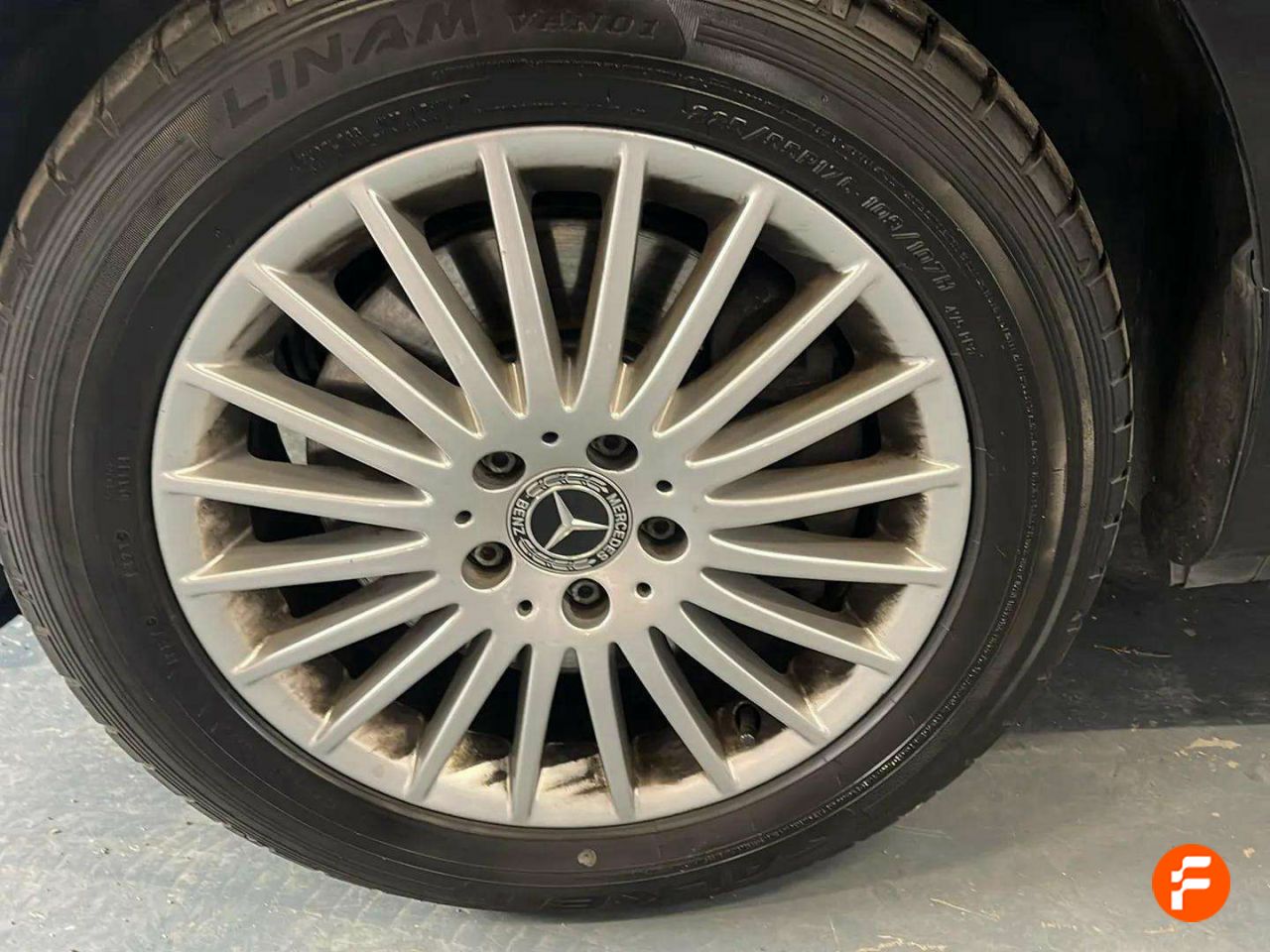 Foto Mercedes-Benz Vito 18