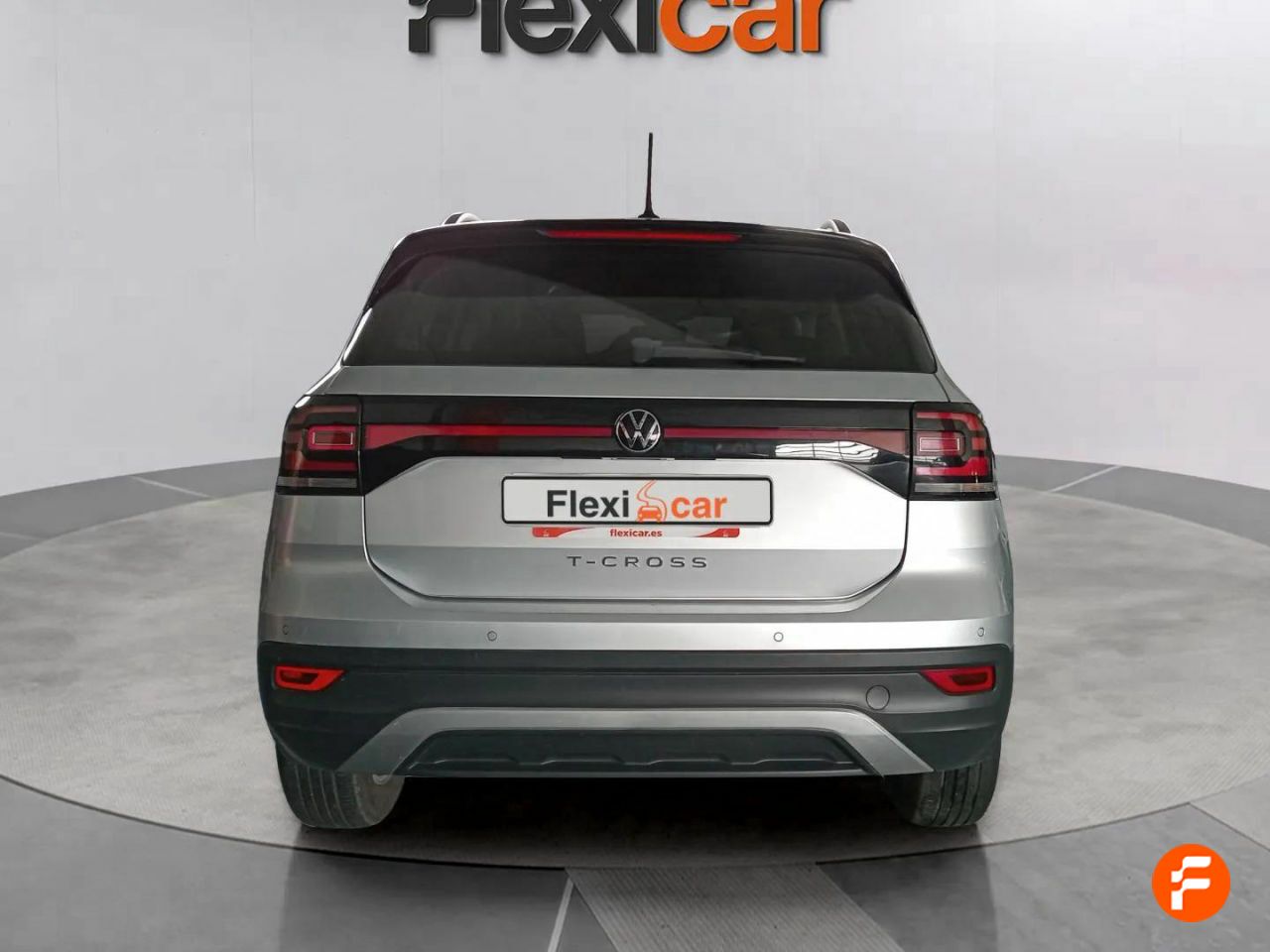 Foto Volkswagen T-Cross 4