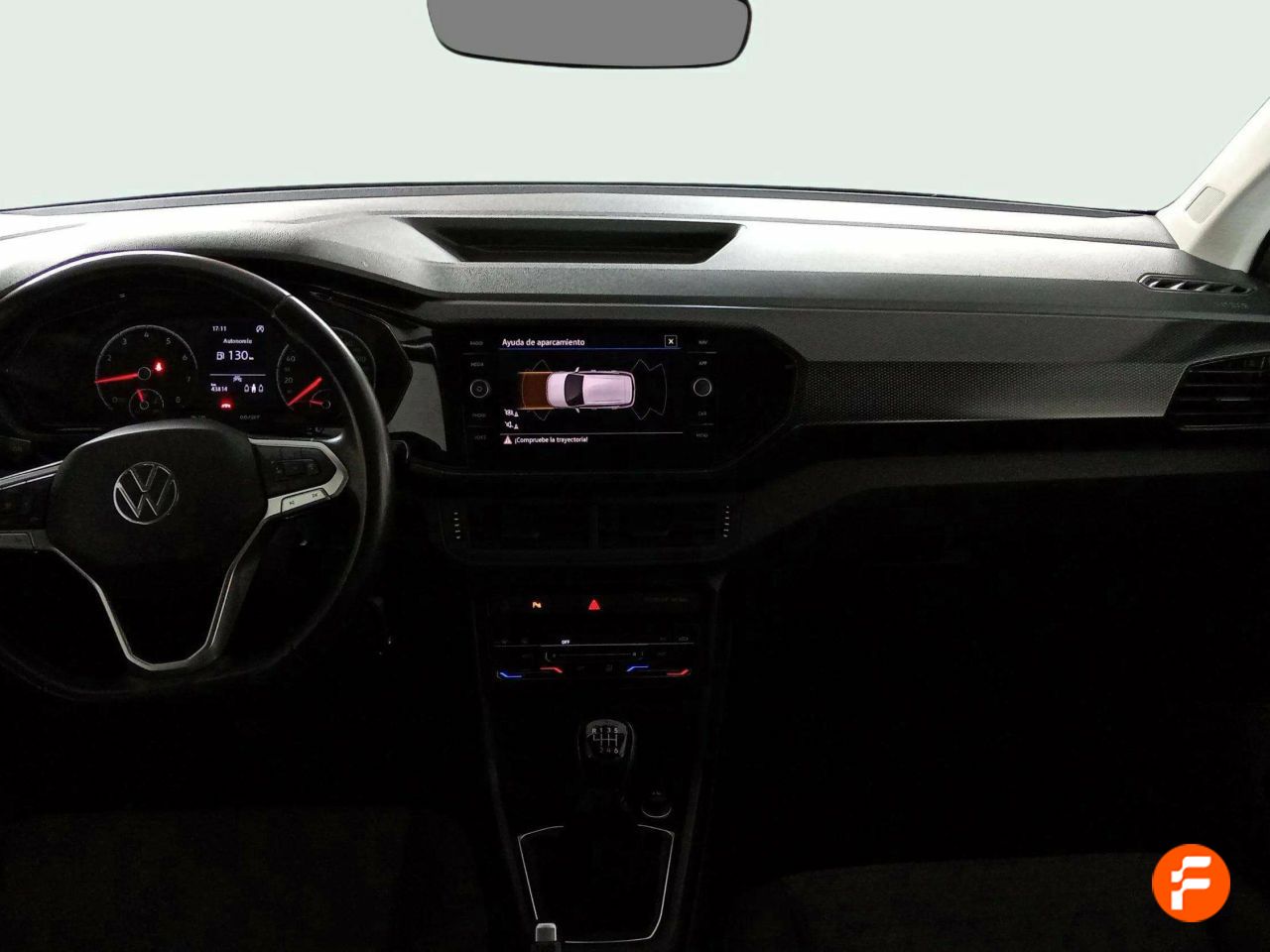 Foto Volkswagen T-Cross 10