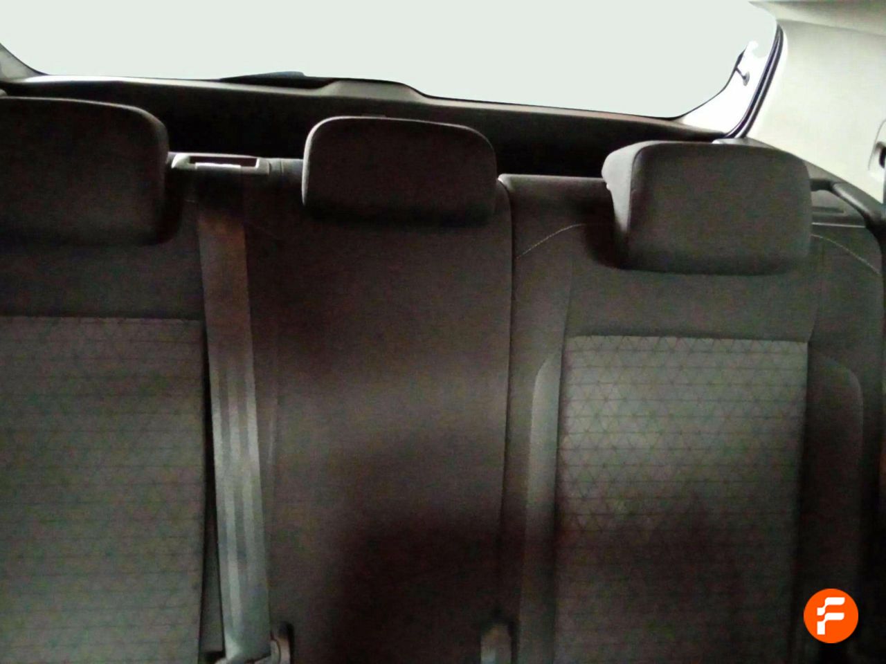 Foto Volkswagen T-Cross 16