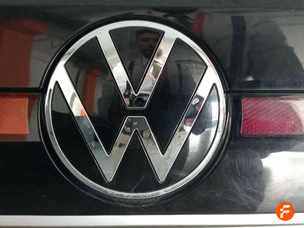 Foto Volkswagen T-Cross 19