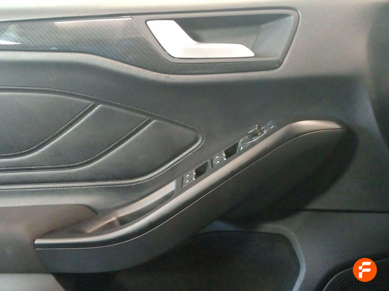 Foto Ford Focus 32