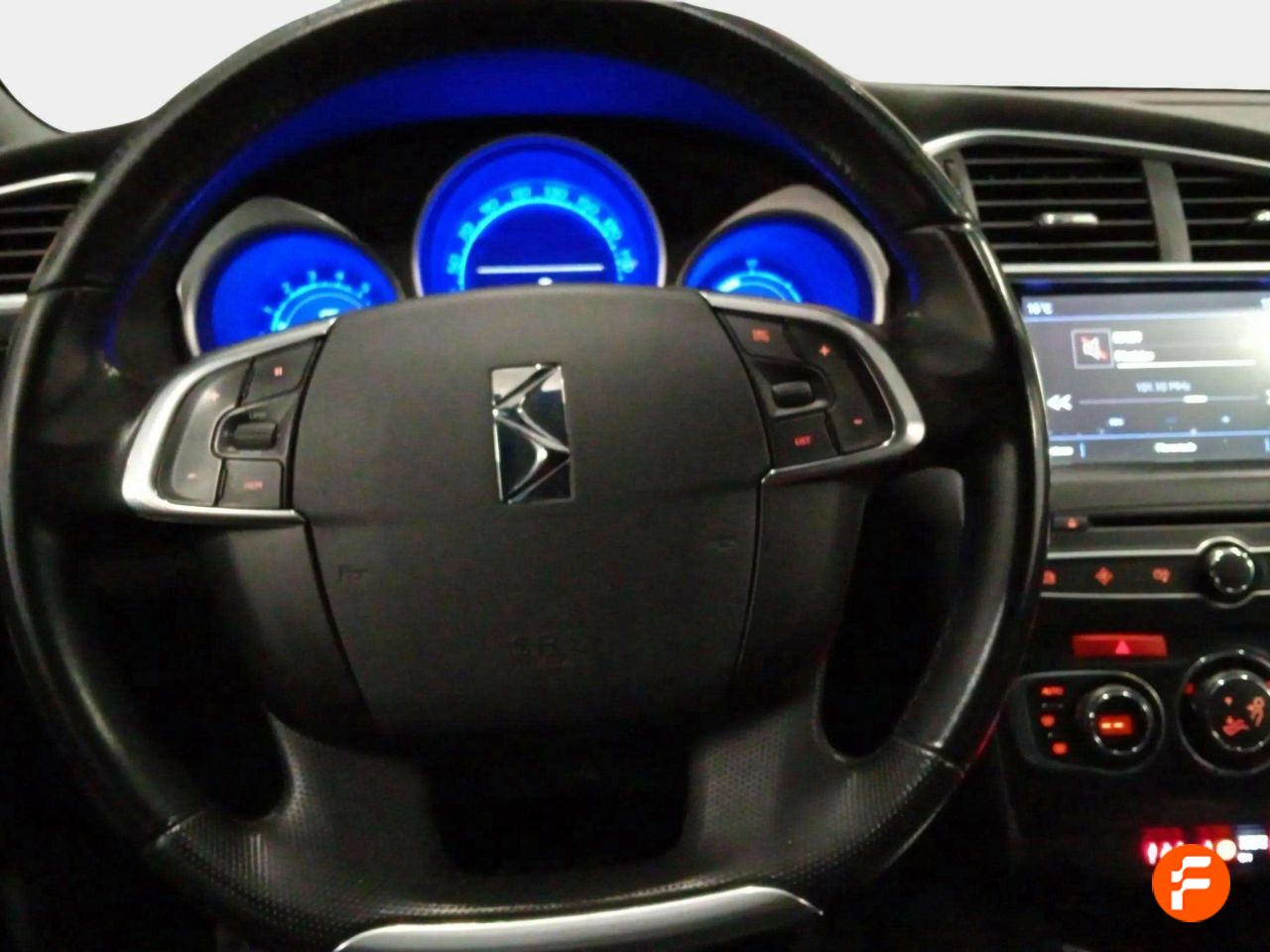 Foto DS Automobiles DS 4 12