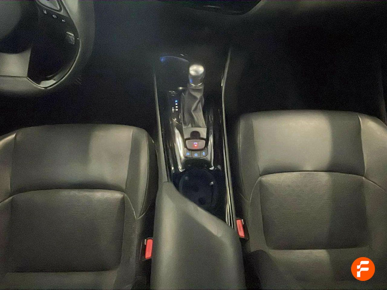 Foto Toyota C-HR 22