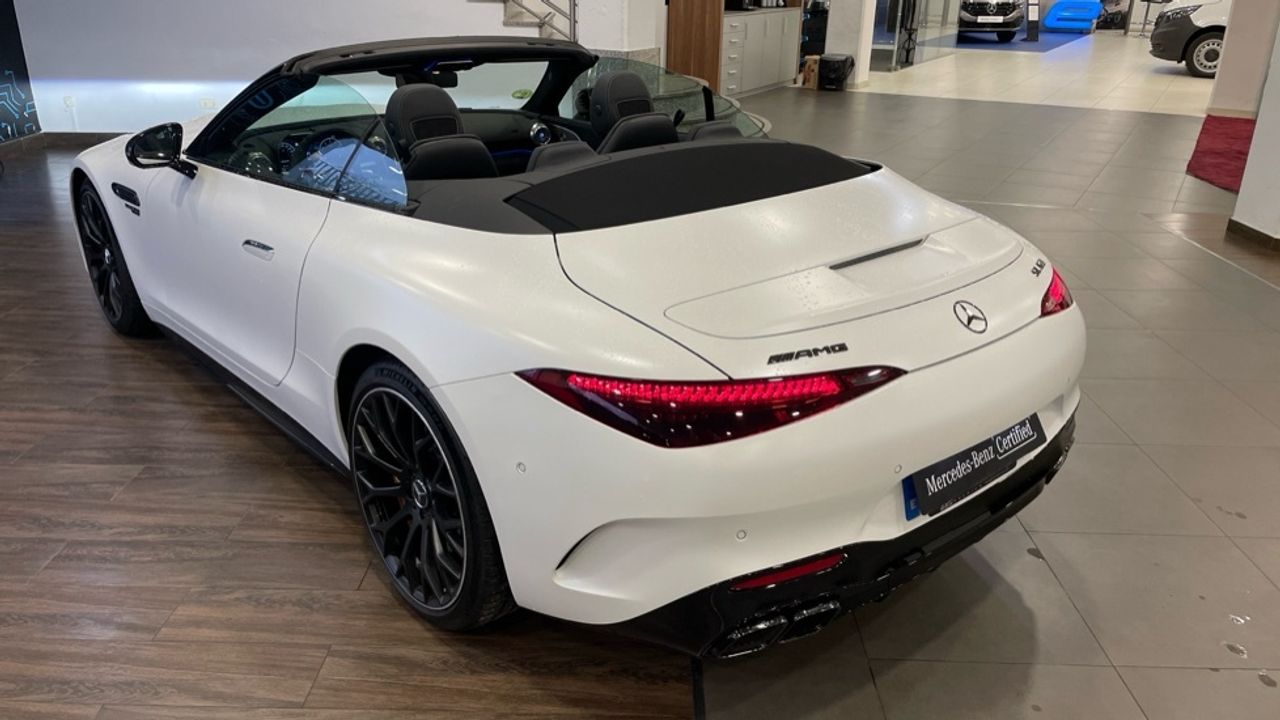 Foto Mercedes-Benz AMG SL 24