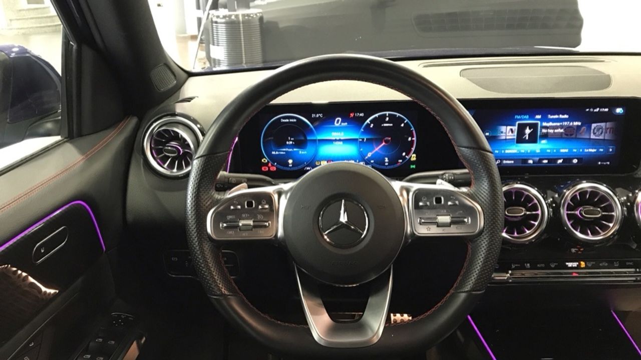 Foto Mercedes-Benz Clase GLB 9