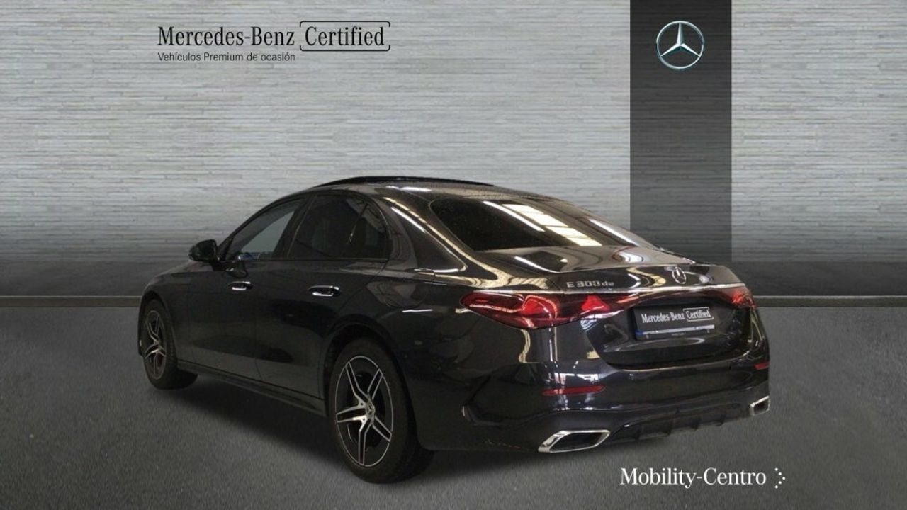 Foto Mercedes-Benz Clase E 4