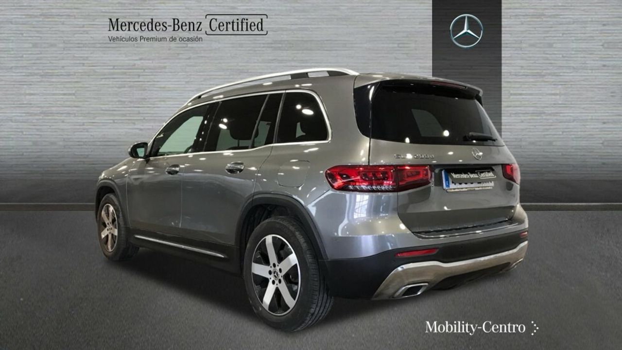 Foto Mercedes-Benz Clase GLB 4