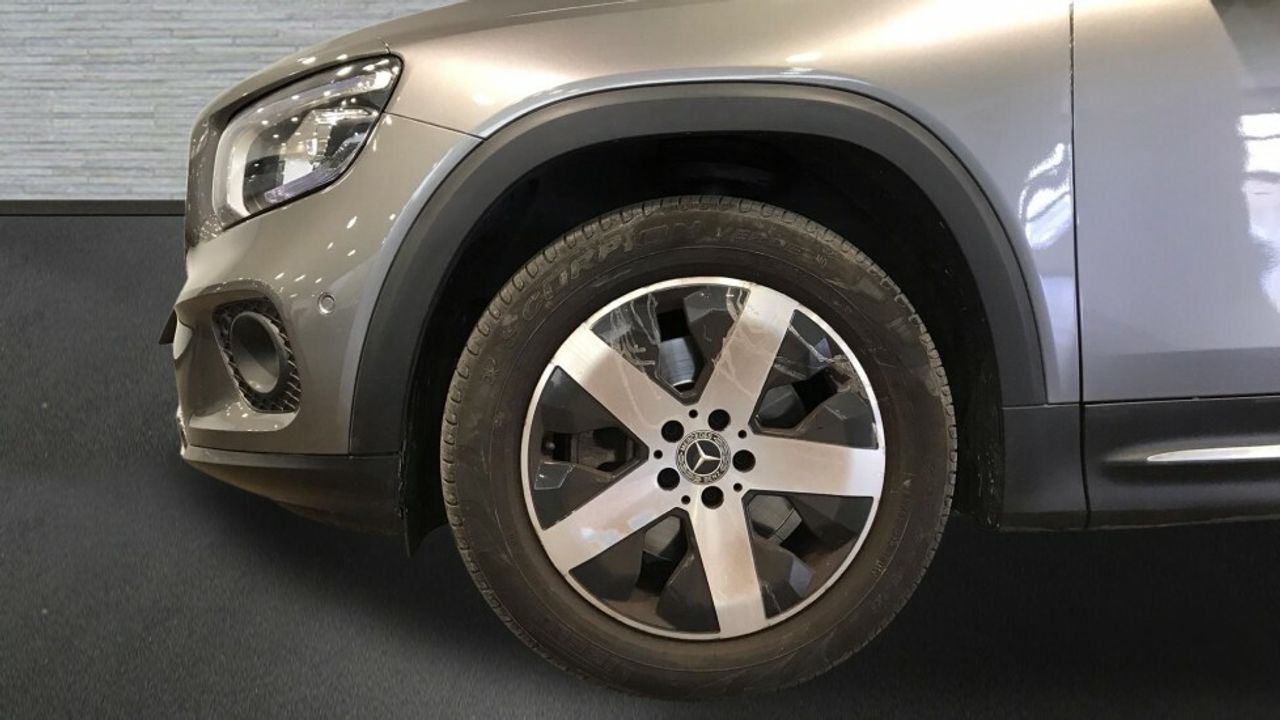 Foto Mercedes-Benz Clase GLB 5