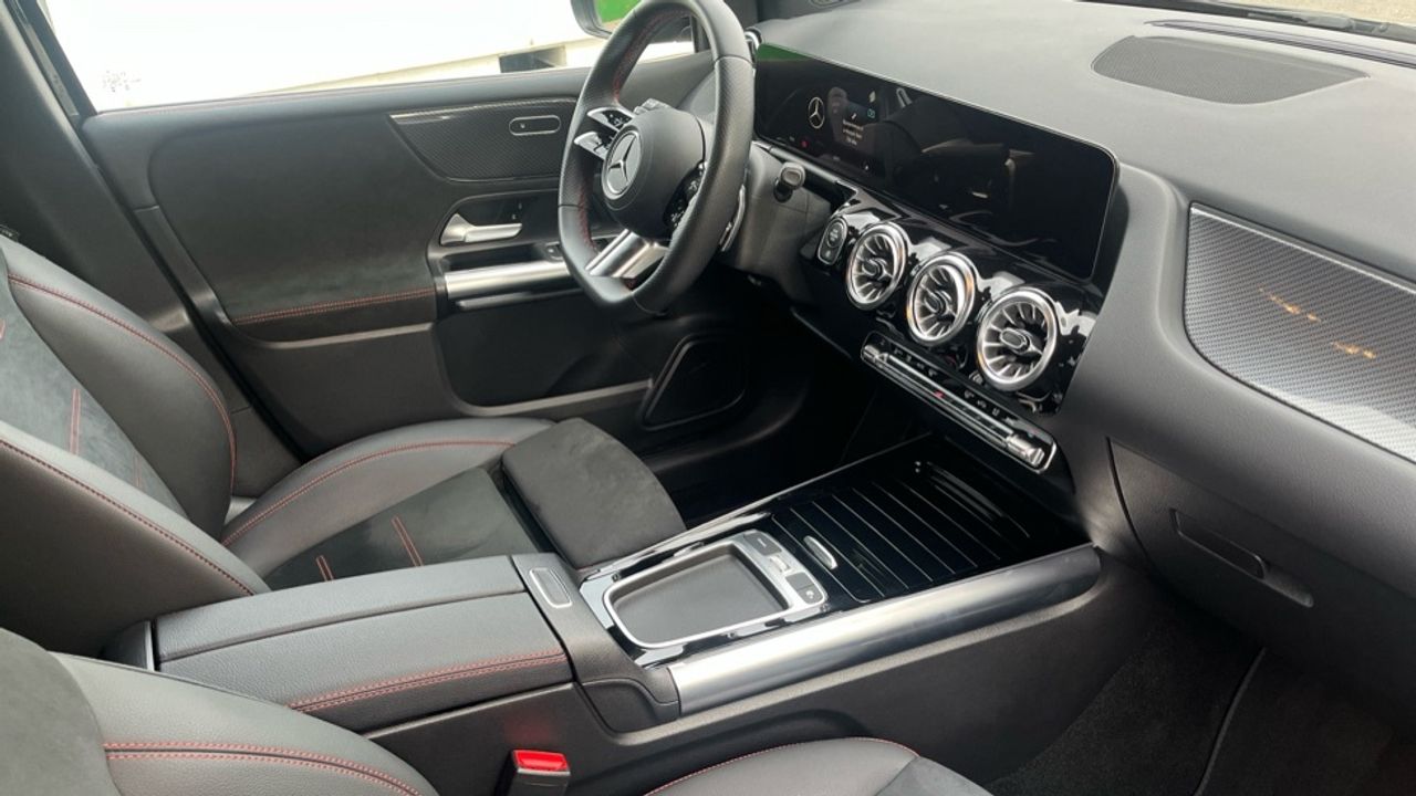 Foto Mercedes-Benz Clase B 10