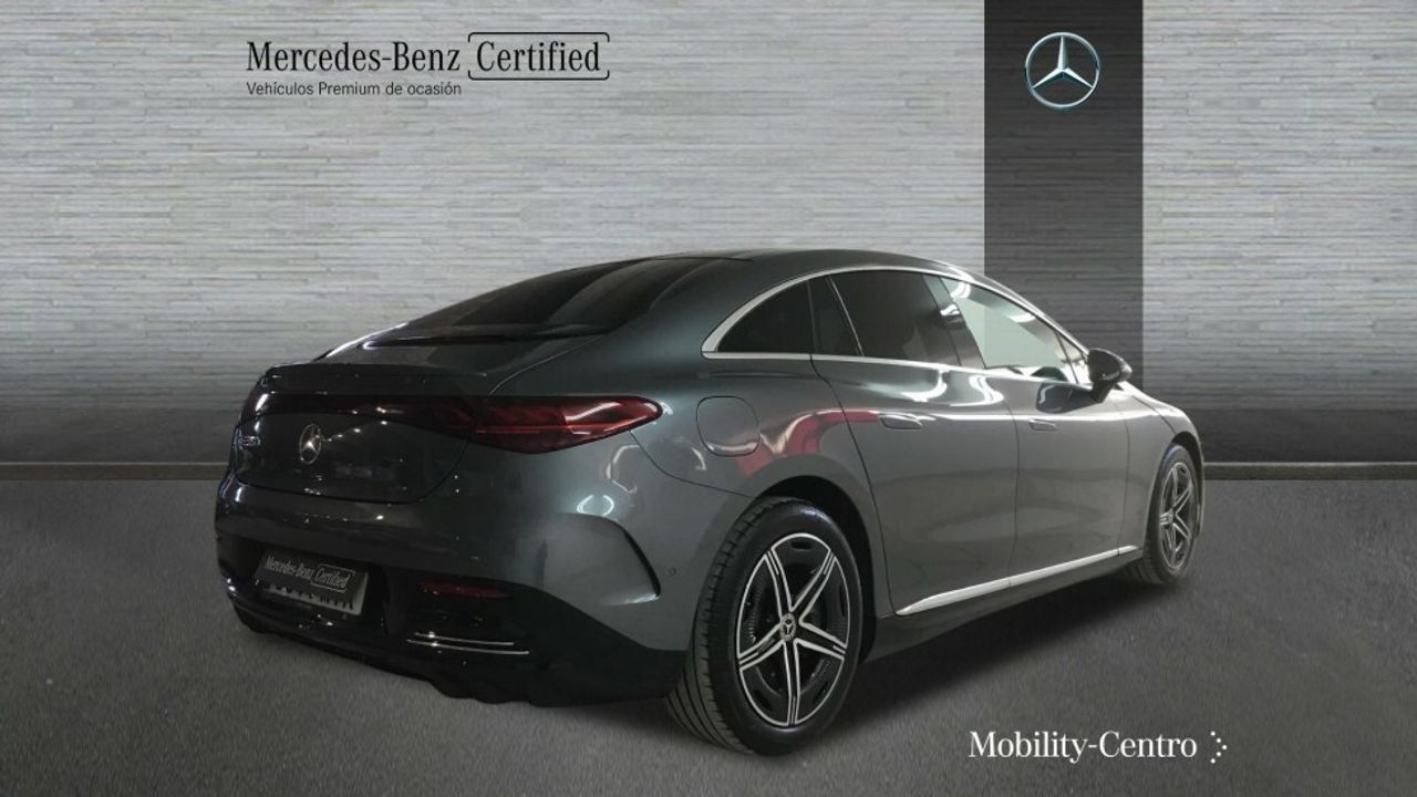 Foto Mercedes-Benz EQE 2