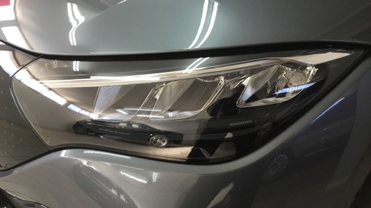 Foto Mercedes-Benz EQE 15