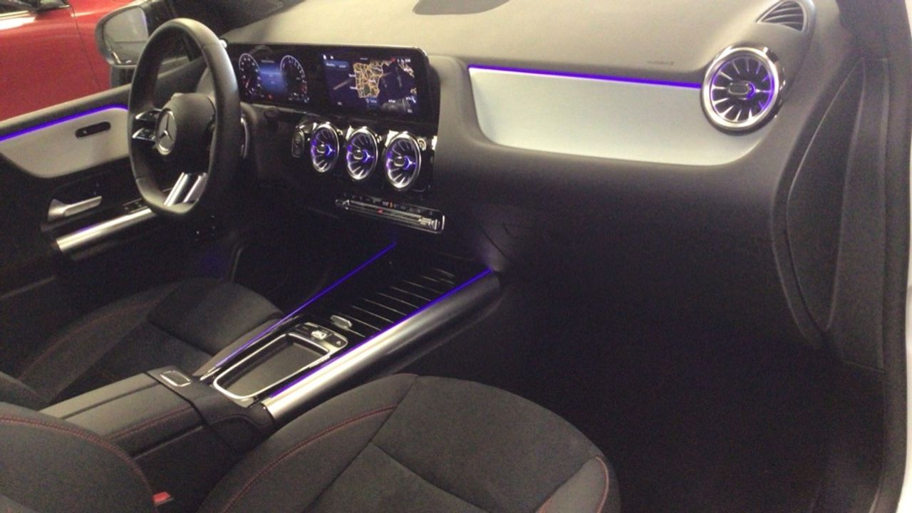 Foto Mercedes-Benz Clase B 10