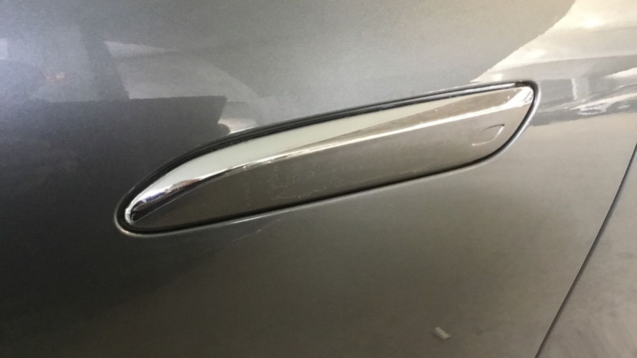 Foto Mercedes-Benz EQE 13