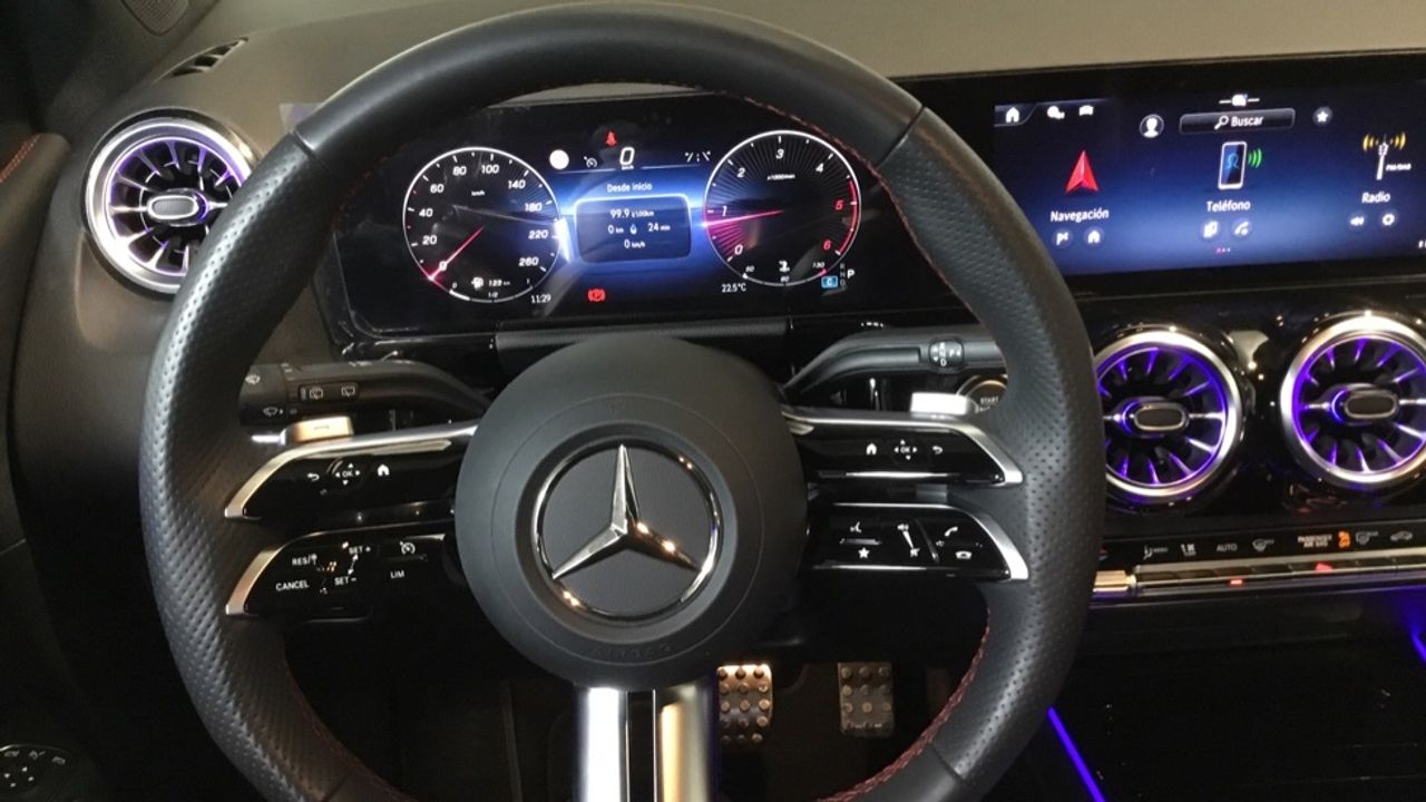 Foto Mercedes-Benz Clase B 9